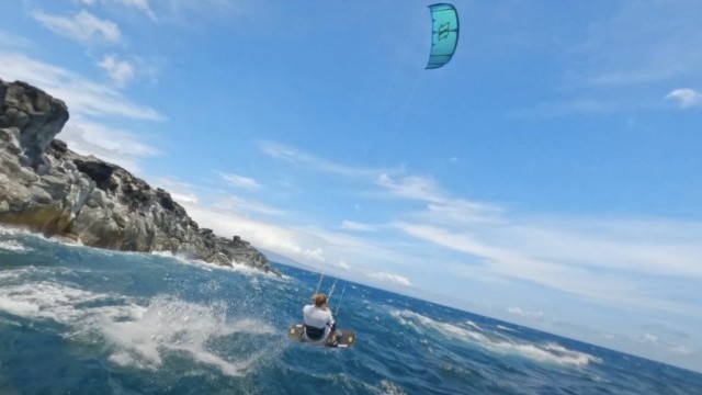 KITEBOARDER VS RACE DRONE - R2