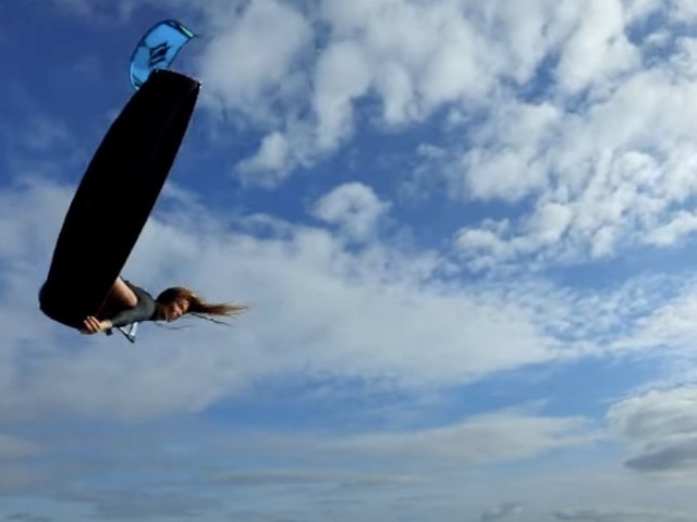 Postcard From Maui - Helena Brochocka