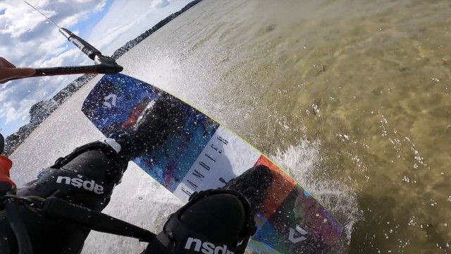 KITEBOARDING in POOLE, UK - Court In The Act #VLOG 172