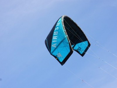 Airush Wave V8 9m 2019 Kitesurfing Review