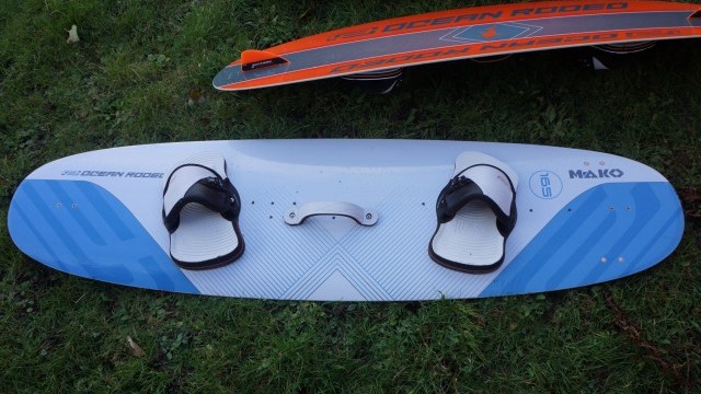 Kitesurfing Reviews - Ocean Rodeo Mako 165 x 44cm 2018
