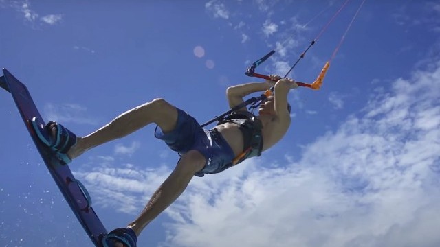 HOOKED Backroll - Duotone Academy