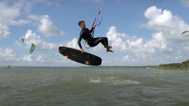 Appletree Lukes Leaf strapless sesh.