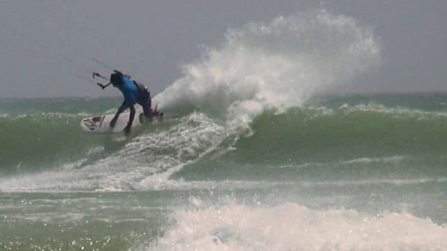Wave Kiting Oman