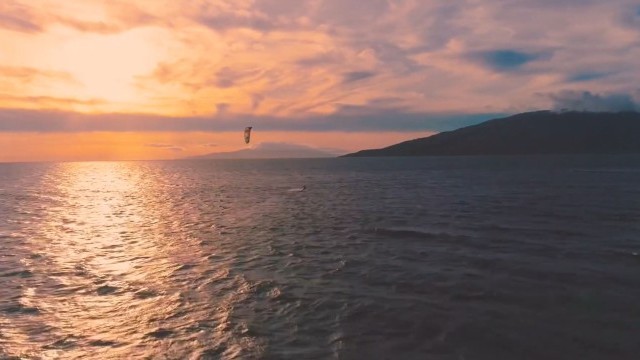 Kitesurfing Maui with Maui Mike