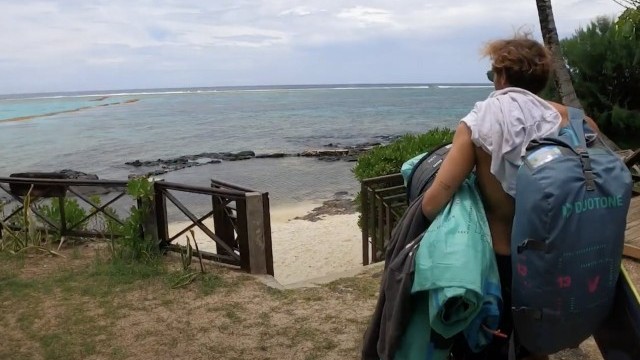 VAL ON A KITE - One day in Mauritius !