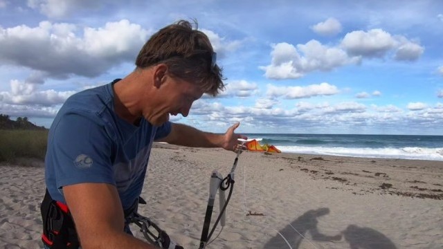 "How To" Kiteboarding, Kitesurfing Self Landing