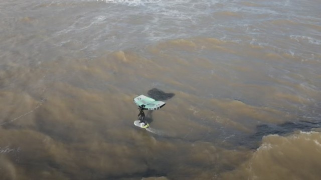 WING FOIL 1st time in WAVES!? - Court In The Act #VLOG 170