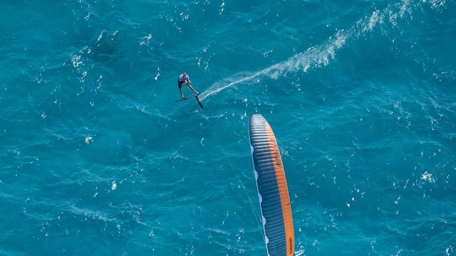Olly and Steph Bridge take out the 2017 Red Bull Lighthouse to Leighton Race