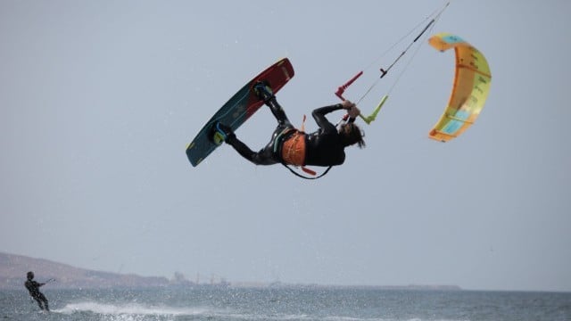 Kitesurfing Travel Guide - Paracas