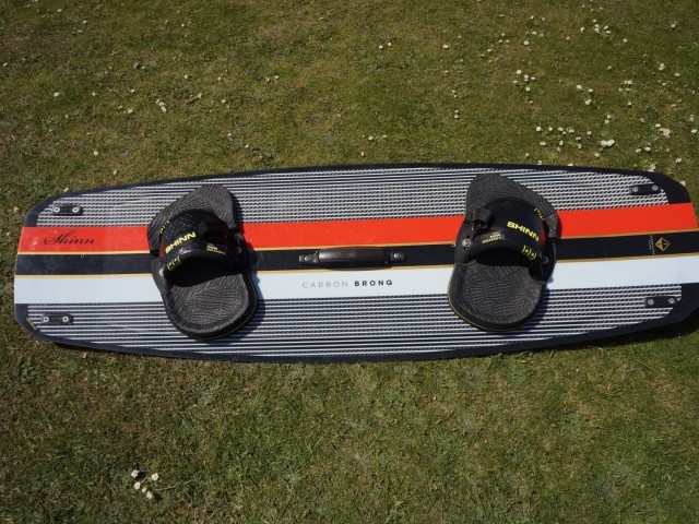 Shinn Monk Lover 131 x 40cm 2015 | Kitesurfing Reviews