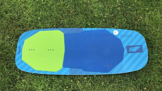 Kitesurfing Reviews - CrazyFly Chill 115 x 44cm 2020