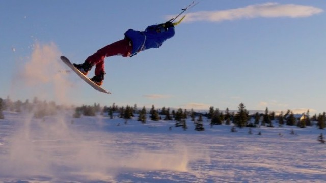 Christmas Freestyle Snowkite Session in 4K
