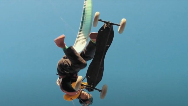 GIN / Flymaax - landkiting Panenský Týnec 2021 - KITEROFCE.cz