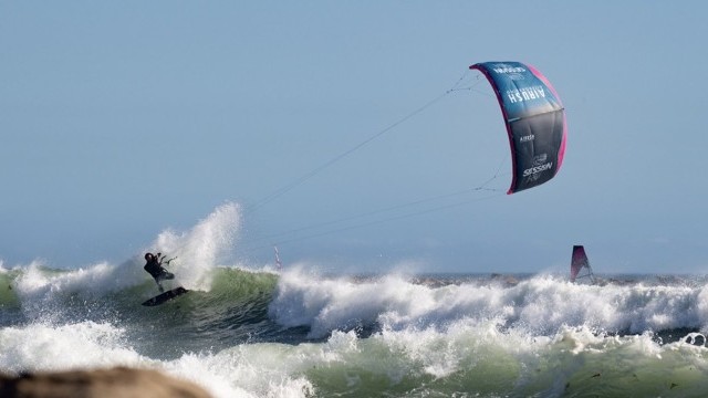 Airush | TECH TALK: Session kite & Surfboard Overview