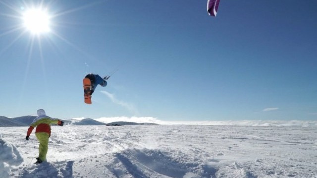 Snowkite Brothers