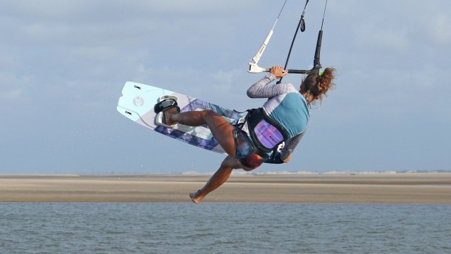 Kitesurfing Technique - Back Roll Transition One Foot