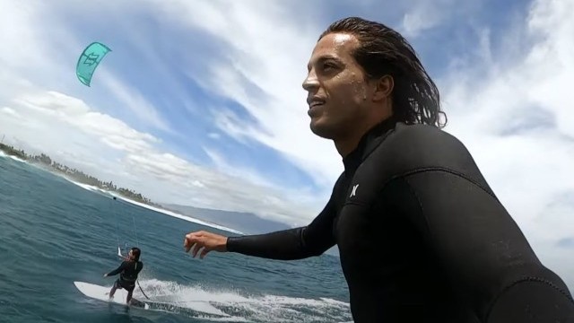 KITESURF TOW-IN'S ON A FOILBOARD + BEST PARTY WAVES EVER!! // 20@20 Episode 4