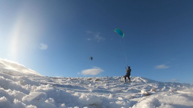 Snowkiting on my doorstep! #ep21