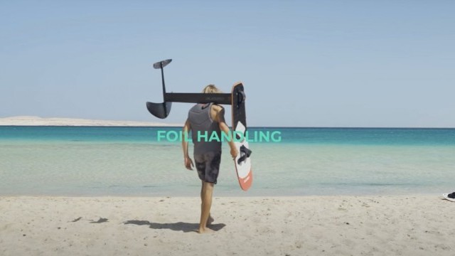Learn to kite foil with Ozone Apex V1