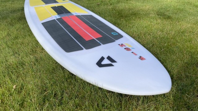 Kitesurfing Reviews - DUOTONE Fish D/LAB 5'3 2022