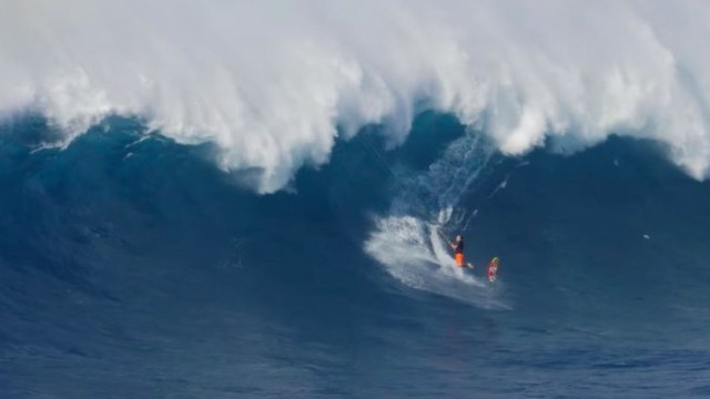 Big Wave Kiteboarding at Jaws | In the Zone