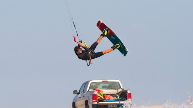 Kitesurfing Travel Guides - Parajuru