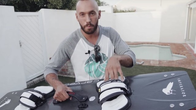 How To BOARD OFF and get ALL the Hunnies | Big air Kitesurfing | Get High with Mike