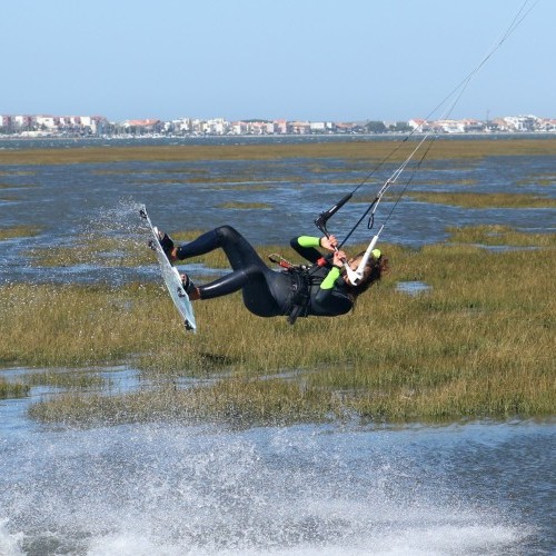 Popped Back Roll Kitesurfing Technique