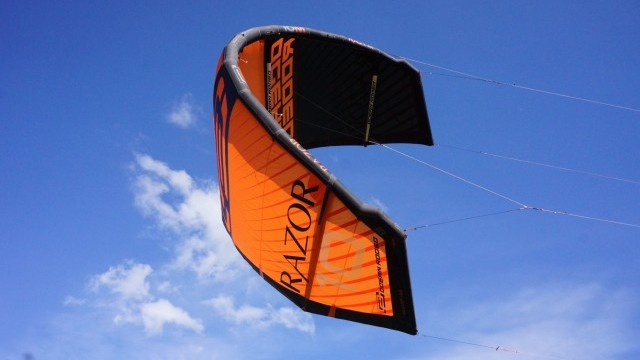 Kitesurfing Reviews - Ocean Rodeo Razor 10m 2019