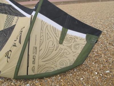 F-ONE Kiteboarding Bandit 5 8m 2012 Kitesurfing Review