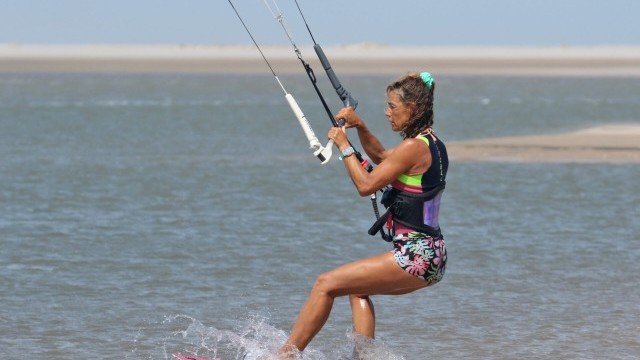 Kitesurfing Technique - Two Foot Beach Start