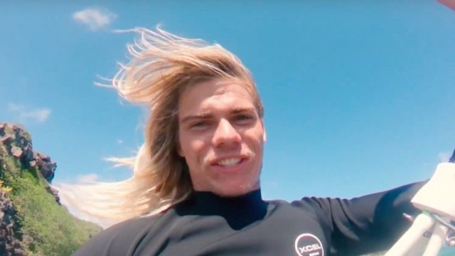 Jumping off Maconde View-Point with a KITE!!