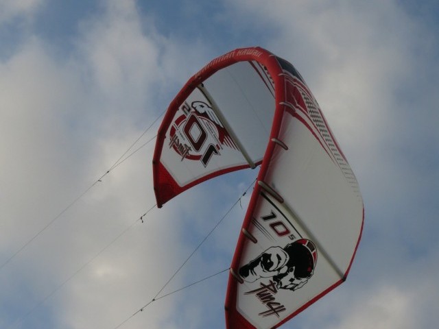 Wainman Hawaii Punch 10.5m 2016