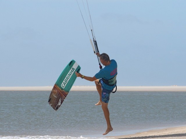 How to Tail Grab Board Off dismount