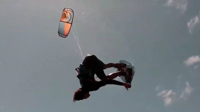 THE HUSTLE, THE DREAM & THE INBETWEEN - CAPE KITING