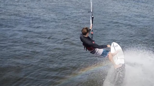 How to: Jibe kitesurfing