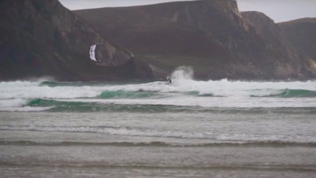 Steven Akkersdijk: Land of Liquid Sunshine