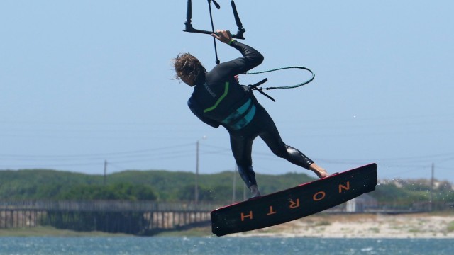 Kitesurfing Technique - Double Front Roll Grab