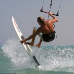 Kitesurfing Technique - Strapless Air Gybe