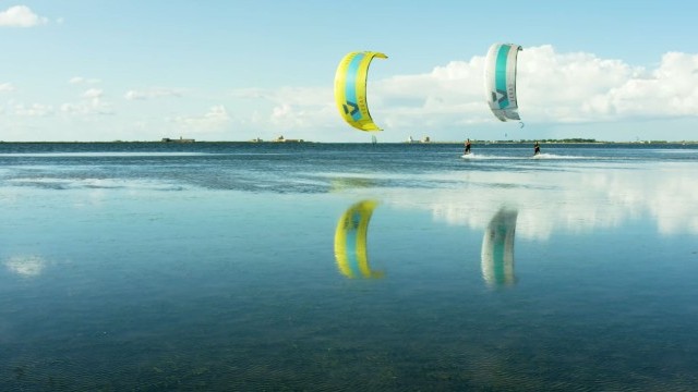 Best Video of 2020 [Nomination] - "La Dolce Vita" a kite video with Gianmaria Coccoluto & Noe Font.