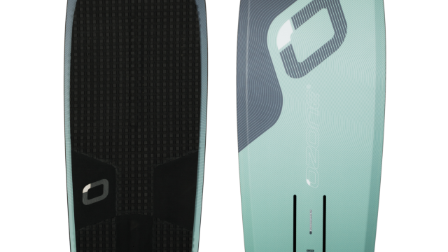 Kitesurfing Reviews - Ozone Apex V2 2024