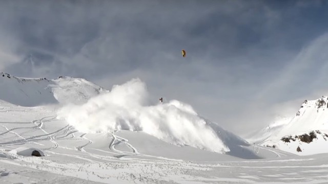 SNOWKITE AVALANCHE - The World's Deadliest Weather season 5 episode 1