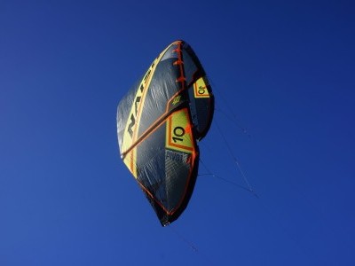 Naish Kiteboarding Pivot 10m 2018 Kitesurfing Review