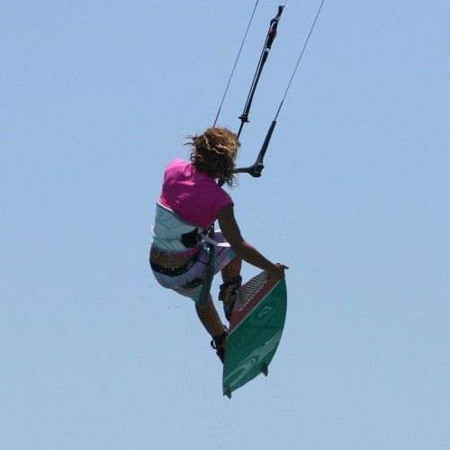 Sent Double Board Grab Kitesurfing Technique