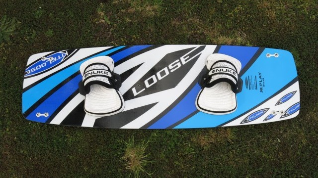 Kitesurfing Reviews - Kiteloose Replay 134 x 43cm 2014