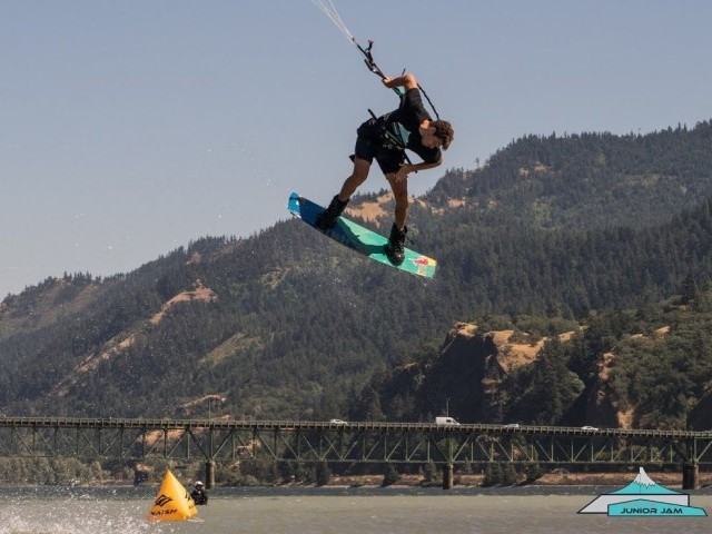 The Hood River Junior Jam Freestyle - Big Tricks Went Down!