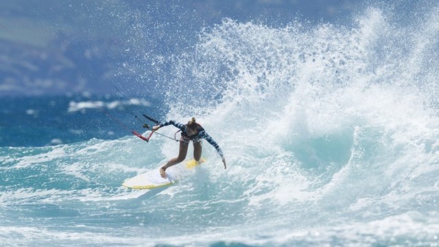 In Focus: Naish 2017 Product Overview: The Kites and Control Systems