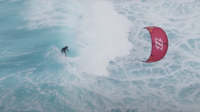 Jesse Richman Kitesurfing Big Waves at Ho‘okipa