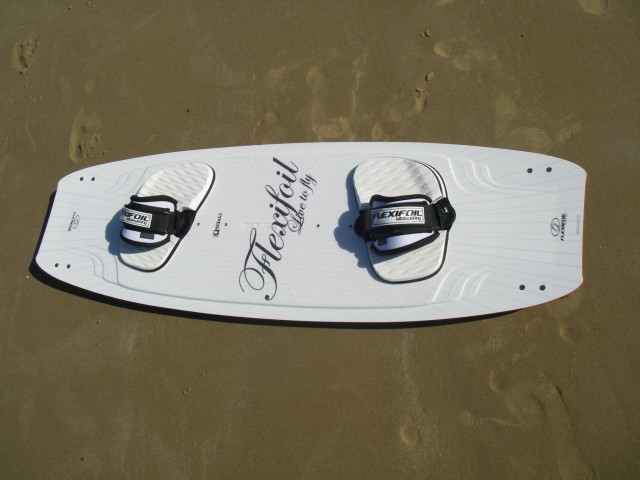 Flexifoil Omega 133 x 42cm 2008